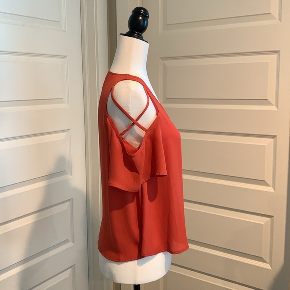 GUESS Women’s Top - Picture 2 of 13